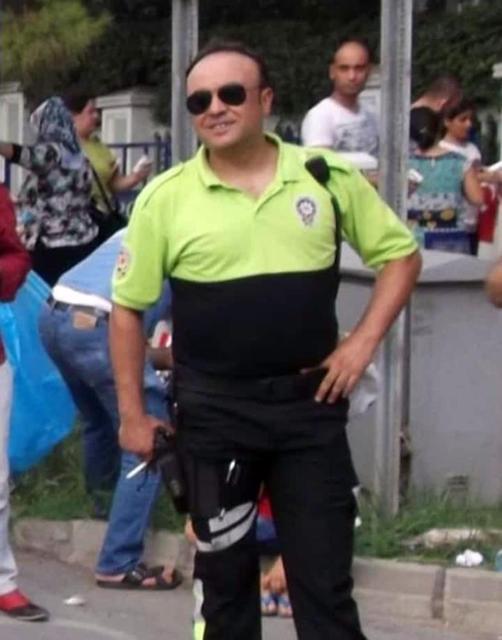 Polis memuru kalbine yenik düştü