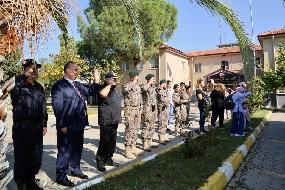 Aydın’dan Suriye’ye gidecek özel harekat polisleri dualarla uğurlandı