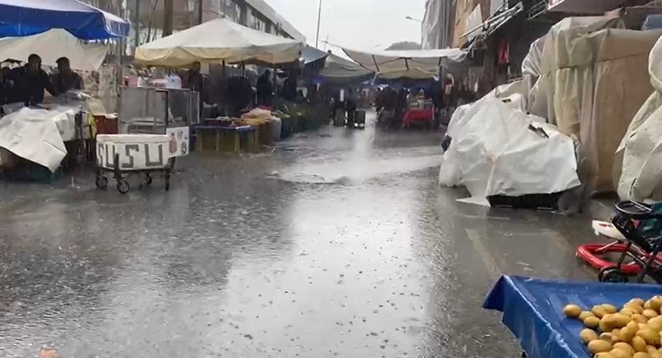 Aydın’da sağanak yağış etkili oldu
