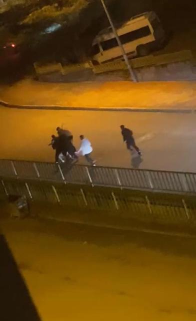 Bir genç 4 kişi tarafından darbedildi