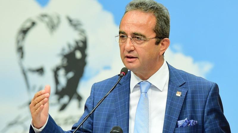 Tezcan, "Rezillik topuklardan akıyor"