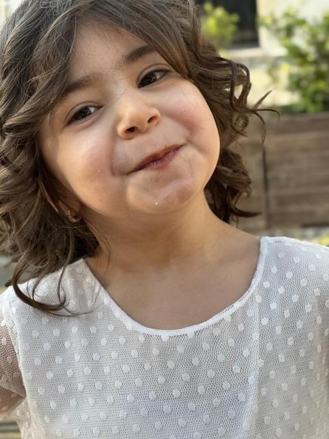 BURSA'DA YÜSRA'NIN ÖLÜMÜ SORUŞTURMASINDA YENİ GELİŞME: 14 DOKTOR GÖZALTINA ALINDI, 1'İ FİRAR 7 YAŞINDAKİ MİNİK YÜSRA YÜRÜYEREK GİTTİĞİ HASTANEDEN CANSIZ BEDENİ ÇIKMIŞTI BURSA ŞEHİR HASTANESİNDE OPERASYON: 14 DOKTOR GÖZALTINA ALINDI