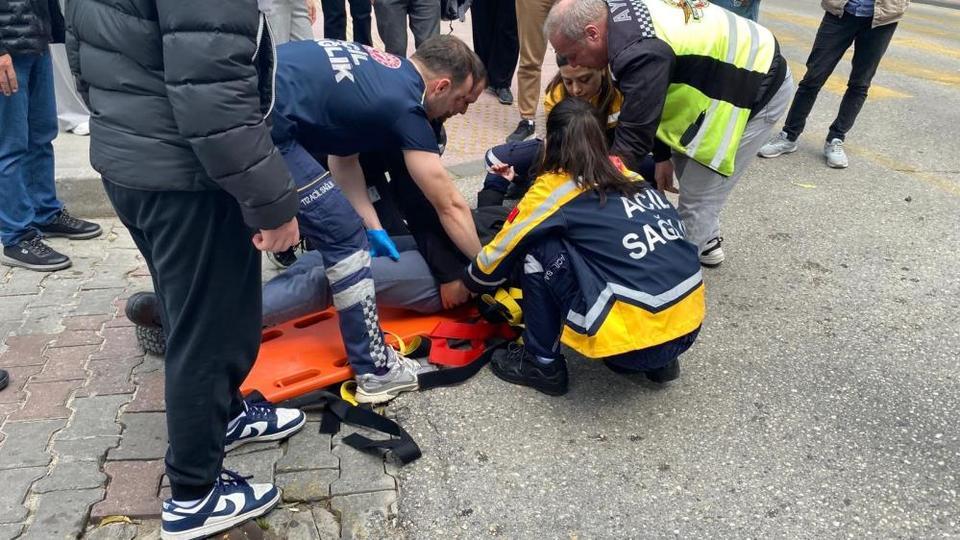 Aydın'da motosiklet ve otomobil çarpıştı