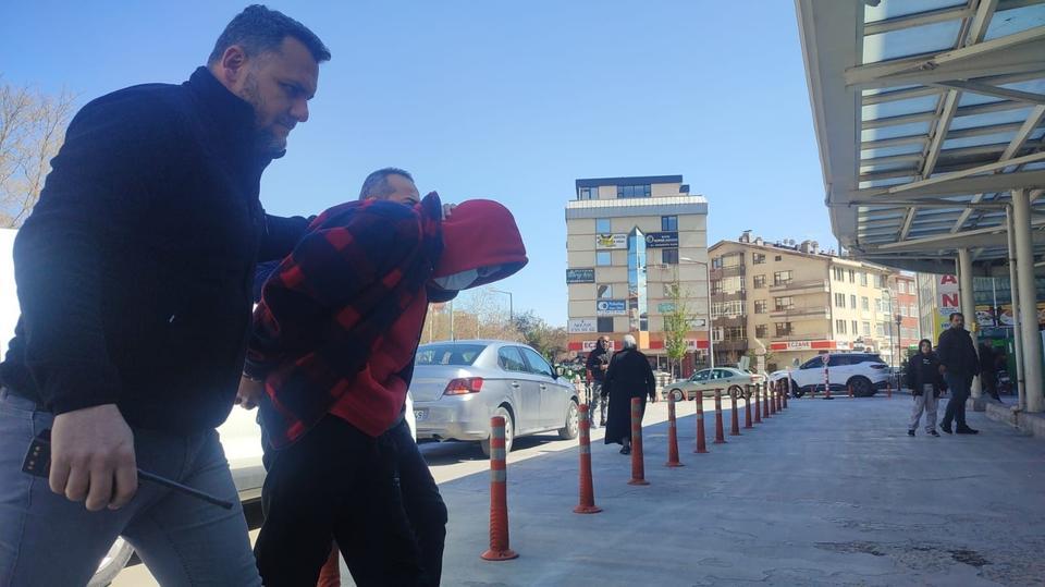 KONYA'DA KADIN HASTALARLA İLGİLİ YORUMLAR YAPAN DOKTORLAR ADLİYEYE SEVK EDİLDİ