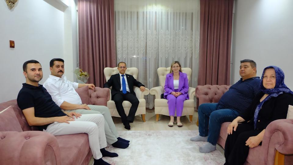 Başkan Doğanca'dan şehit ailesine ziyaret