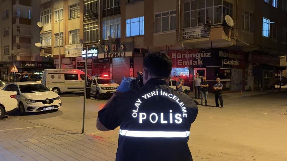 Biber gazıyla etkisiz hale getirip bıçakladılar!
