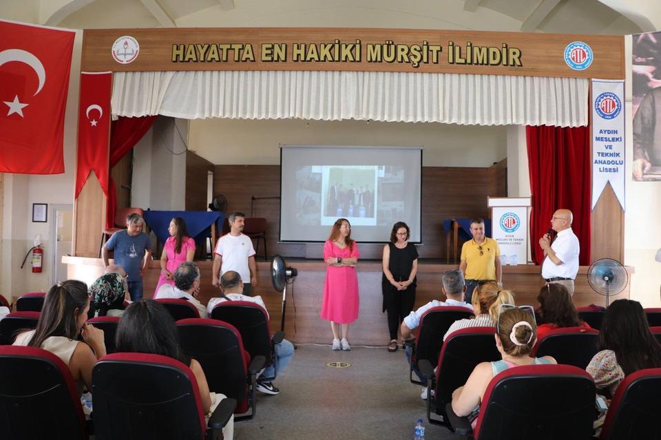 Aydın’da veda toplantısı