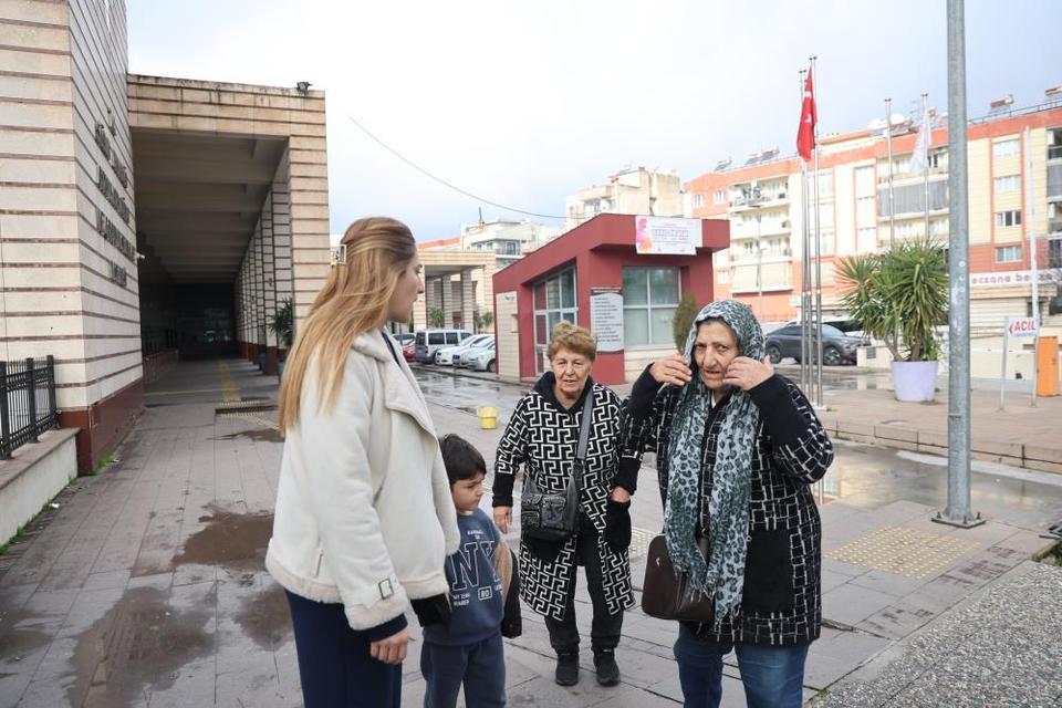 Hastane taşınması mağdur etti: Aydınlılar eski kadın doğum hastanesine geldi, kapıda kaldı