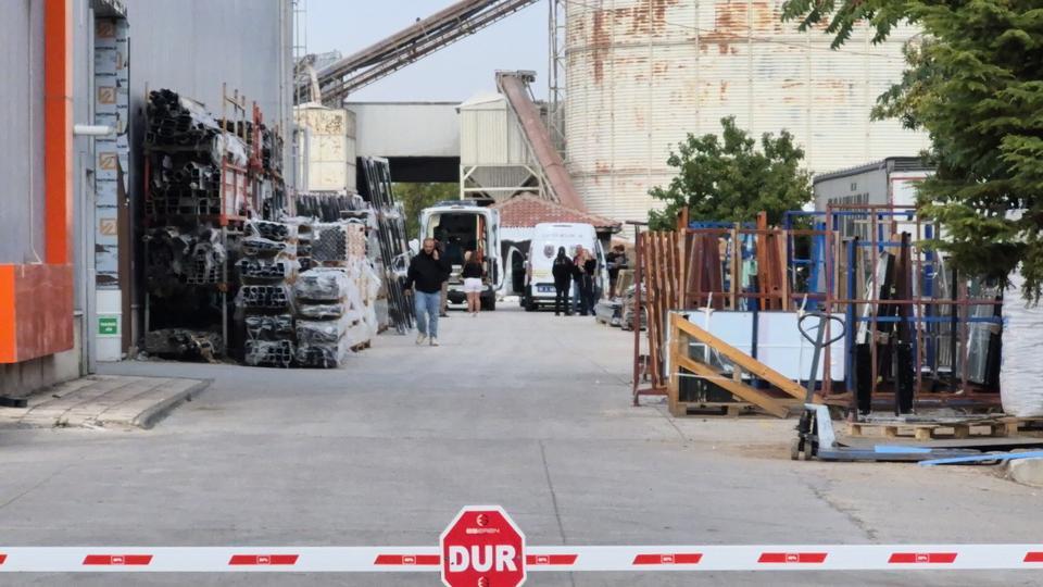 Yüksekten düşen kişi hayatını kaybetti