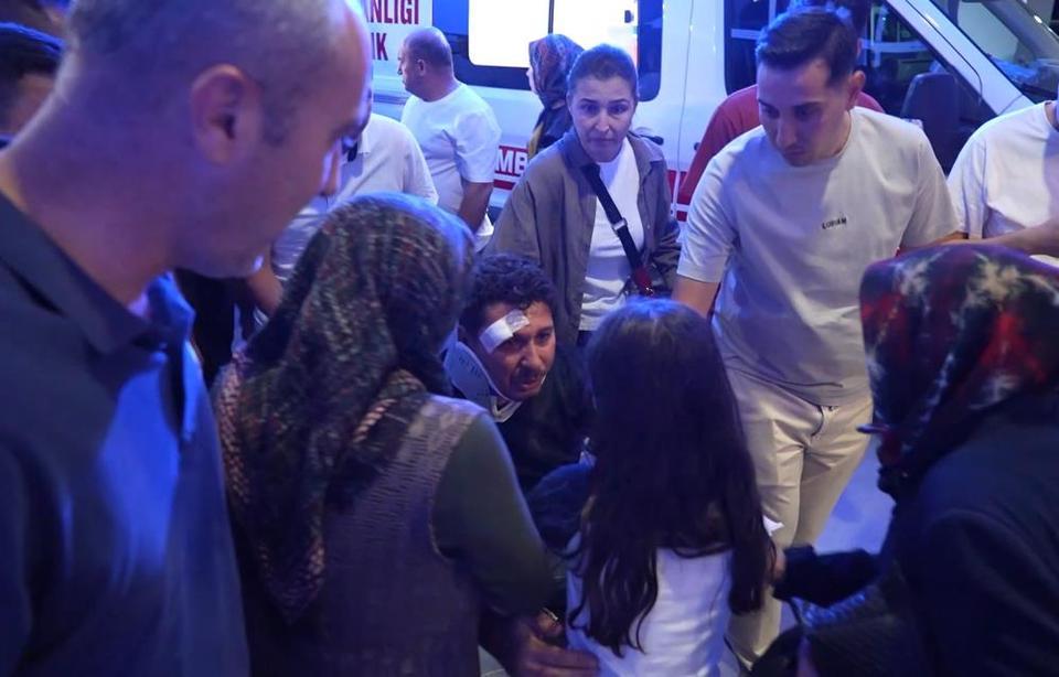 AK Partili belediye başkanı trafik kazası geçirdi