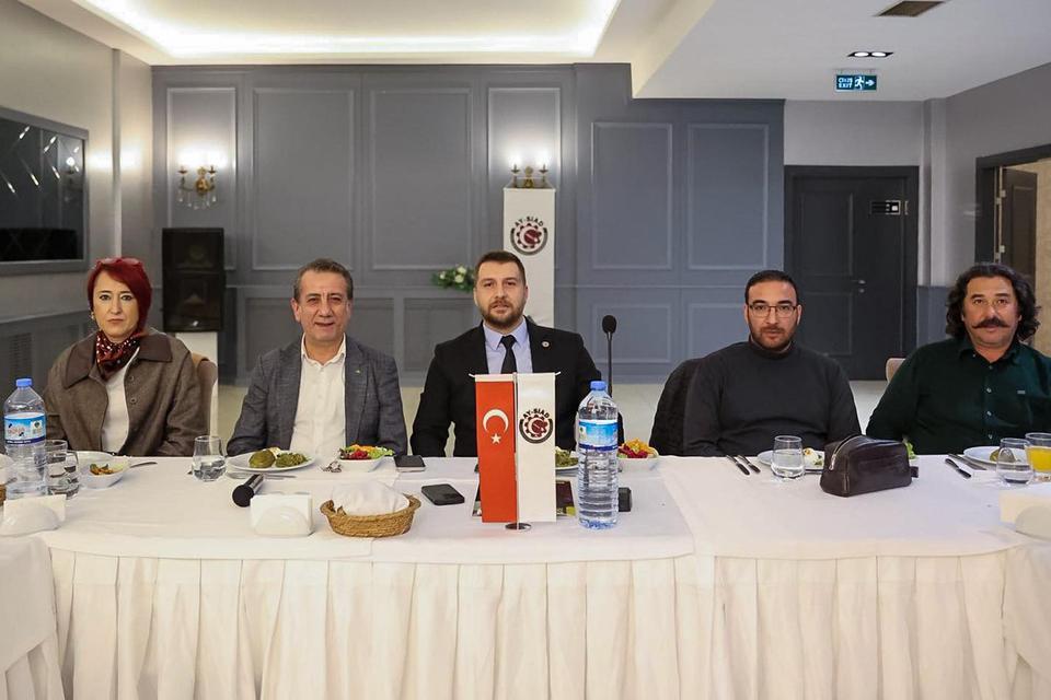 Aydın’da iş dünyası ve yerel yönetim istişare toplantısında bir araya geldi