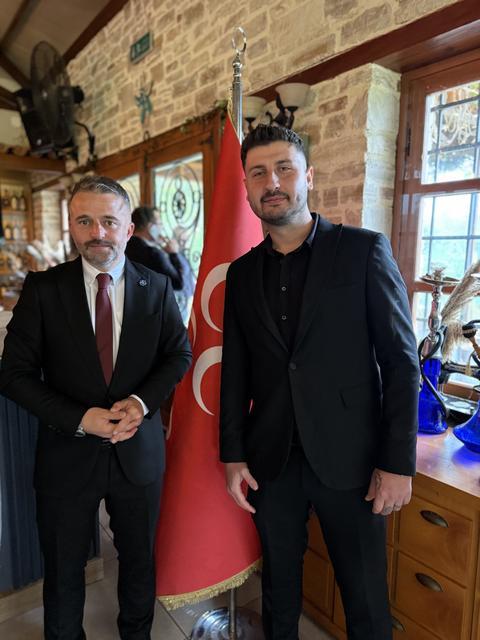 MHP KUŞADASI İLÇE TEŞKİLATI YENİ YÖNETİMİNİ TANITTI