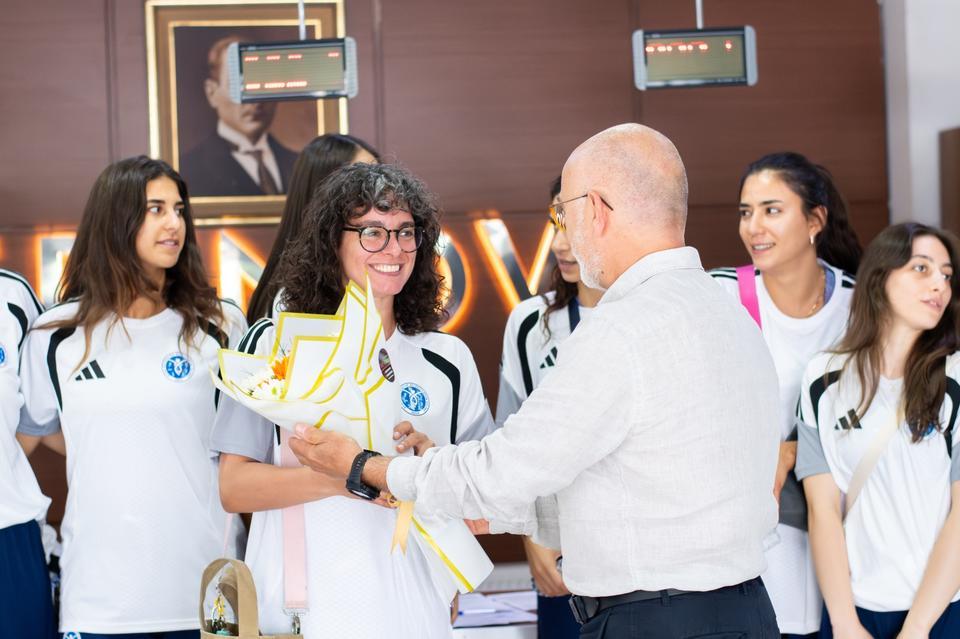 Medinova Hastanesi’nde yeni sezon öncesi sporculara kapsamlı sağlık kontrolü