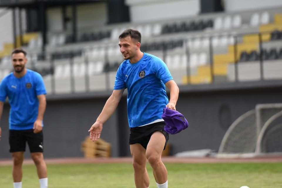 Manisa FK, Ümraniyespor hazırlıklarına başladı