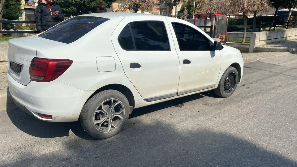 İzmir'de korsan taksi çağırıp gasbeden 3 şüpheli yakalandı