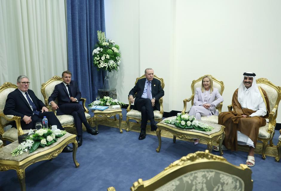 Erdoğan’dan Meloni’ye: "Sigarayı bıraktırmam lazım"