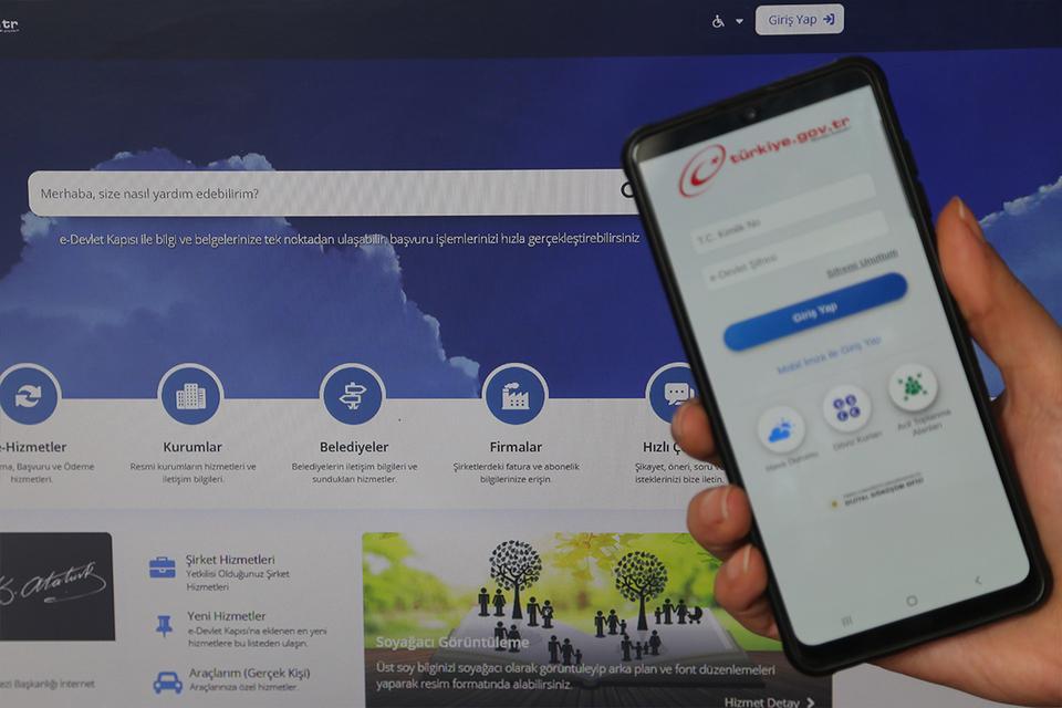 Sahte e-devlet siteleriyle 1,5 milyarlık vurgun
