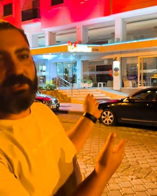 Menajer CHP'li belediyeleri Özel'e şikayet etti