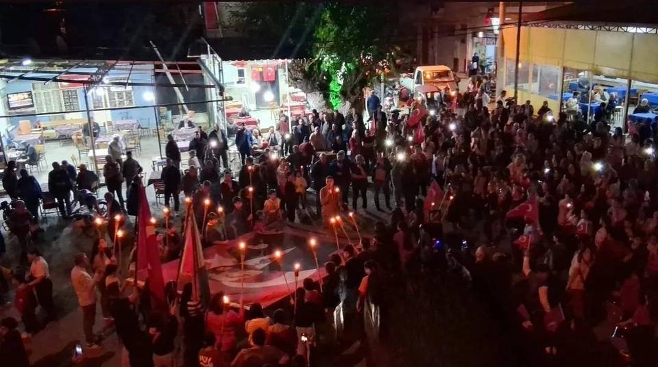 Beyköy’de fener alayı eşliğinde Cumhuriyet coşkusu yaşandı