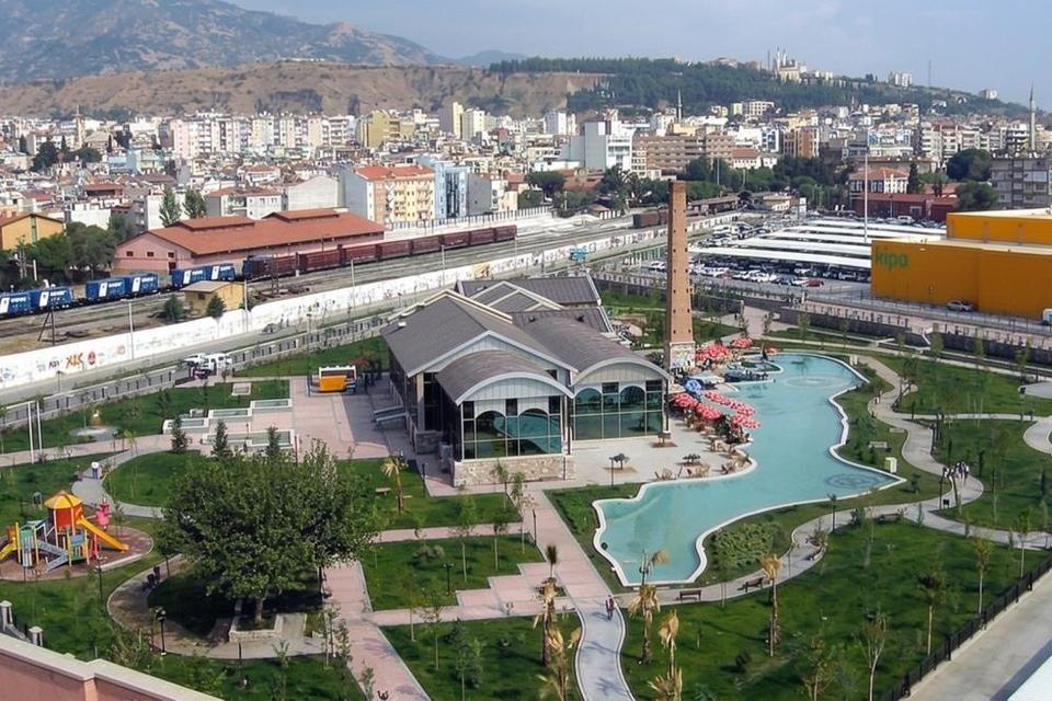 Efeler'de Akademik Meslek ve Tanıtım ve Kariyer Günleri başlıyor