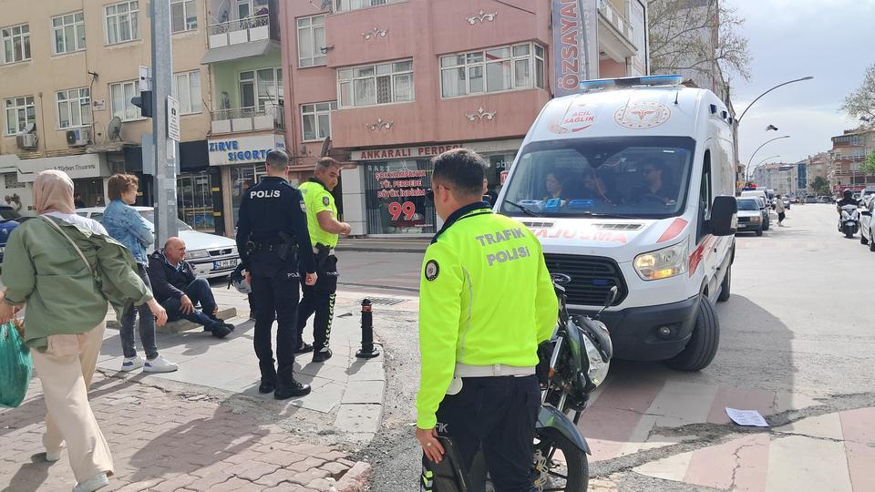 Ciple motosiklet çarpıştı: 2 yaralı