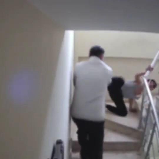 ENGELLİ EVLATLARINA DEHŞETİ YAŞATTILAR: ANNE VE BABA GÖZALTINDA GEBZE'DE ENGELLİ ÇOCUĞA ŞİDDET UYGULAYAN ANNE VE BABA GÖZALTINA ALINDI