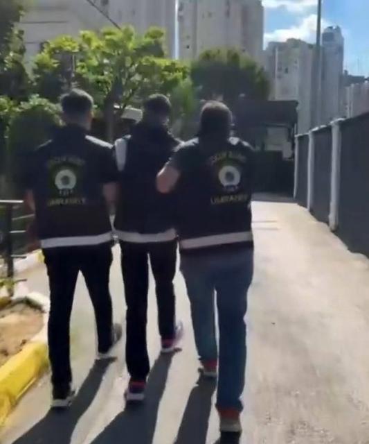 İş yerine saldıranlar etek giyip darp edildi: 3 kişi tutuklandı