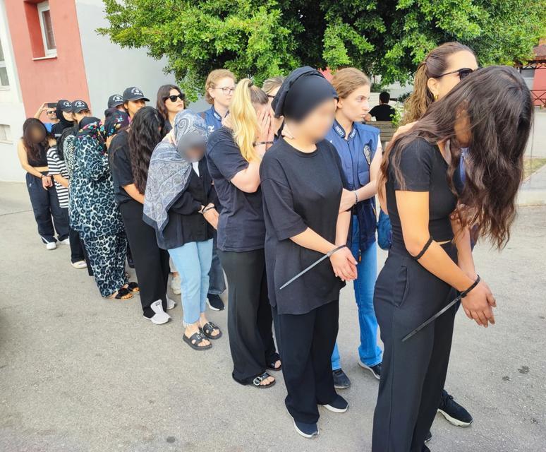 BAHİS ŞEBEKESİ ADLİYEYE SEVK EDİLDİ:  GÜNLÜK 24 MİLYON LİRA KAZANIP KRİPTOYA ÇEVİRMİŞLER