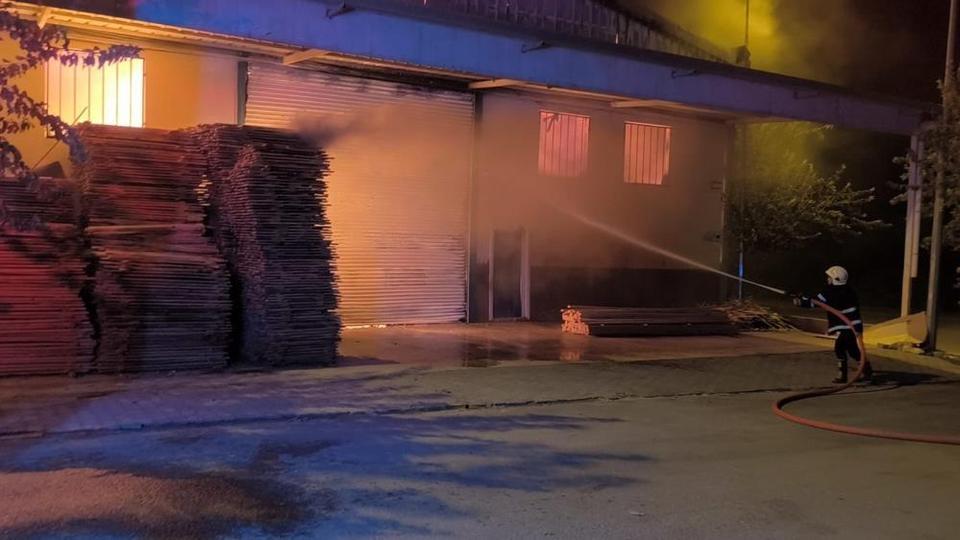 Sitedeki yangın söndürüldü