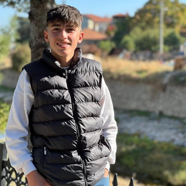 Babasının bıçakladığı çocuk hayatını kaybetti