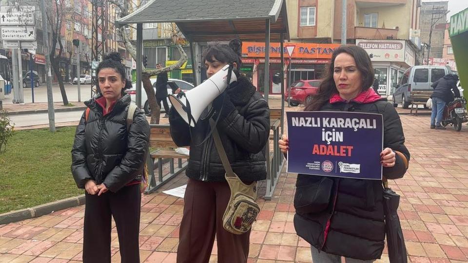 Eşinin ölümcül şiddetinden kurtuldu: “Kafama taşlarla vurdu, ölecektim”