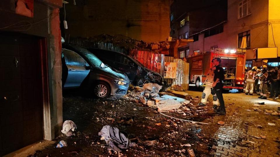 Doğal gaz patlaması evin duvarını yıktı: 1 yaralı