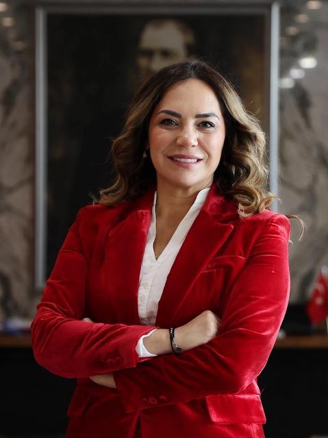 Büyükşehir Belediye Başkanı, CHP'den istifa ederek YENİ Parti'ye geçti
