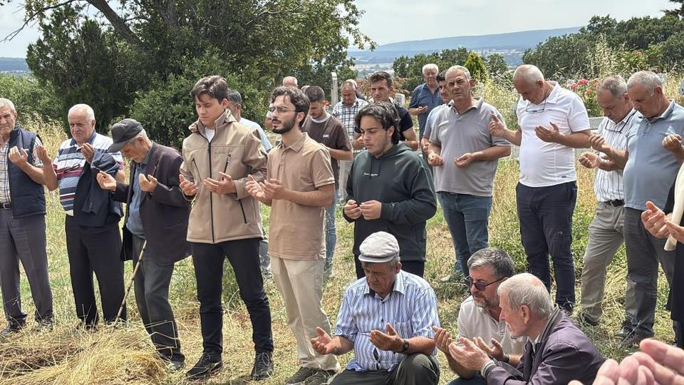 Çocuk parkındaki dehşette acı büyüdü! Annesinden sonra 4 yaşındaki Öykü de öldü