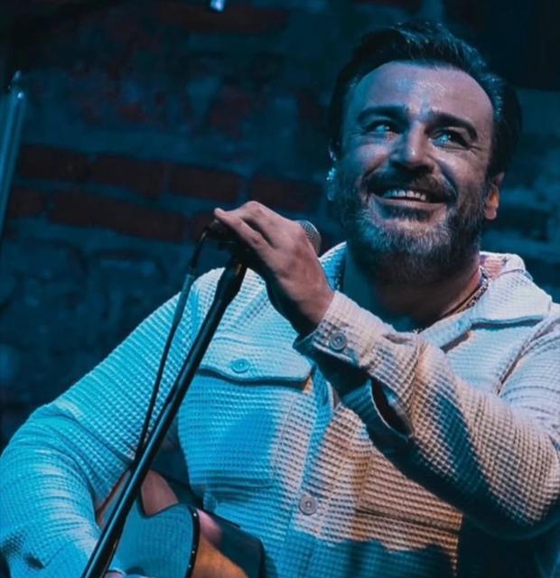 Popstarın ölümü şüpheli bulundu