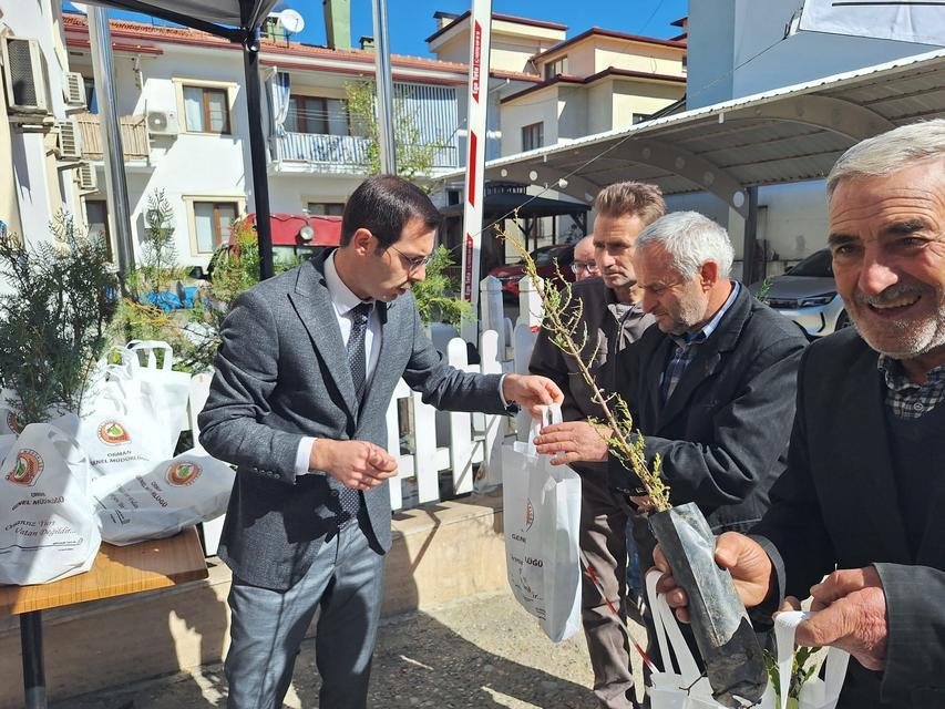 Bozdoğan’da Orman Haftası’nda fidan dağıtımı gerçekleştirildi