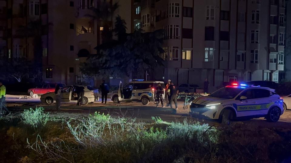 Genç kız cinayete kurban gitti