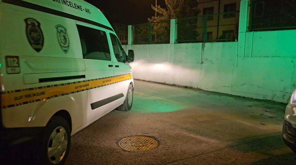 Lüks otelin havuzunda fenalaşan kadın, hastanede hayatını kaybetti
