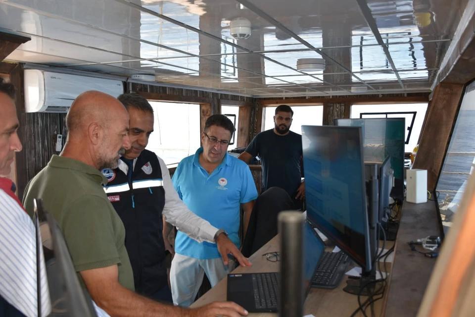 Müdür Temiz, 37 bin tonluk üretim kapasitesine sahip tesisi inceledi