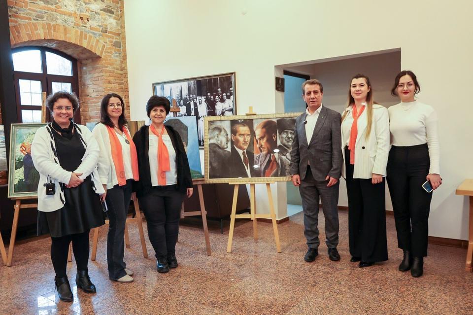 EFELER'İN FOTOĞRAF YARIŞMASINDA KAZANANLAR ÖDÜLLERİNE KAVUŞTU