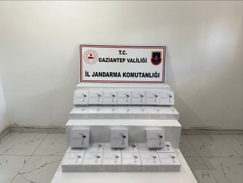 GAZİANTEP'TE 2 MİLYON TL DEĞERİNDE KAÇAK ELEKTRONİK EŞYA ELE GEÇİRİLDİ