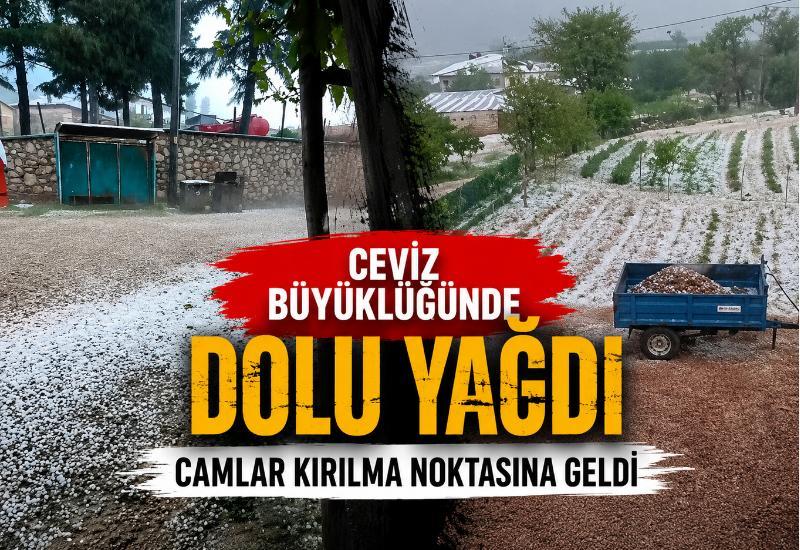 Ceviz büyüklüğünde dolu yağdı...Camlar kırılma noktasına geldi