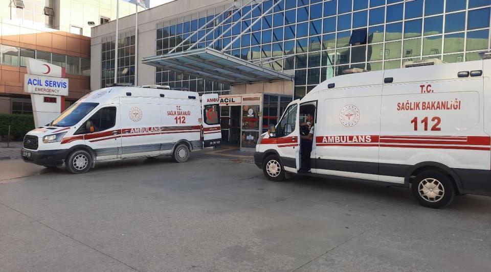 5 lise öğrencisi tavuk dürüm yedikten sonra hastanelik oldu