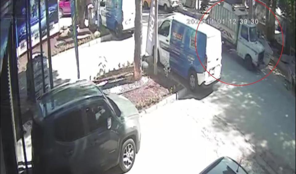 Atık toplayıcıların çöp kavgasında kan aktı: "Vergisini ödüyorum" deyip bıçakladı