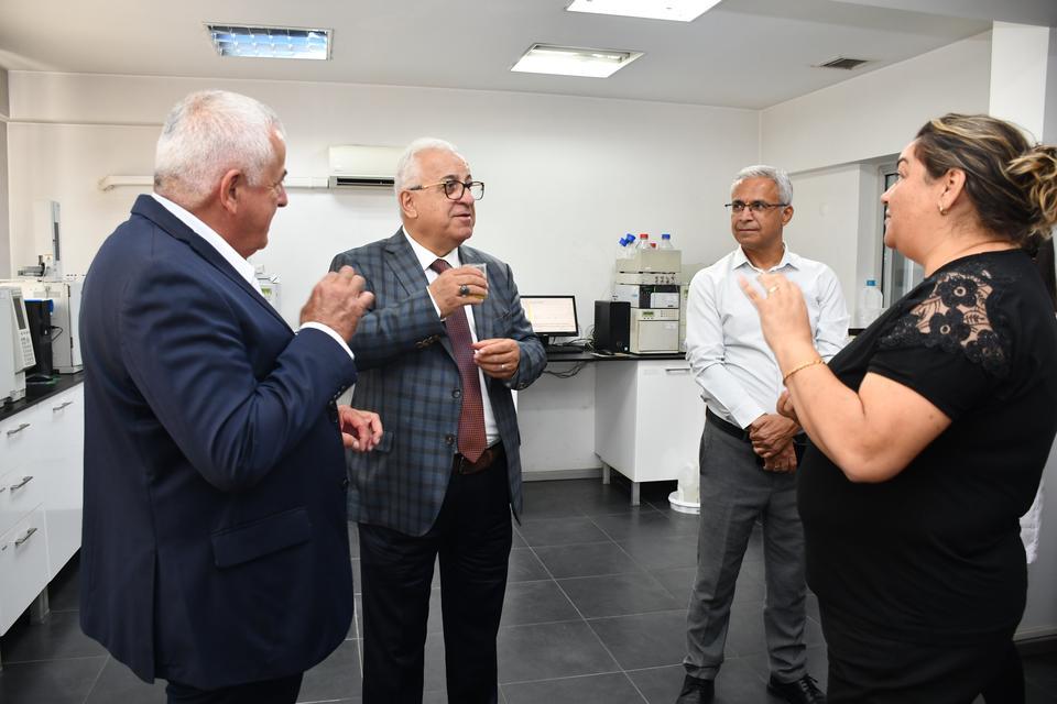 Mülkiye Başmüfettişi Şahin’den Aydın Ticaret Borsası Laboratuvarı’na ziyaret