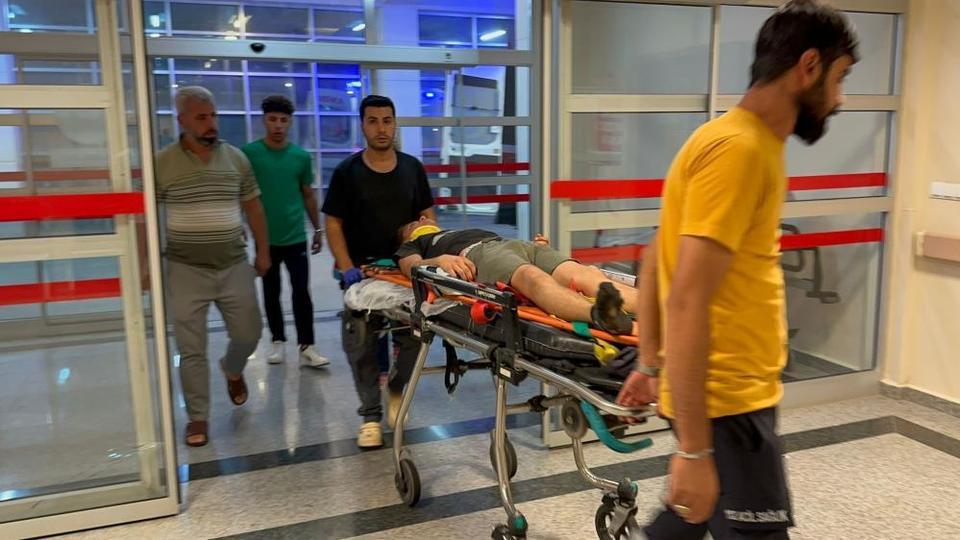 14 yaşındaki motosiklet sürücüsü kaza yaptı: 2 yaralı