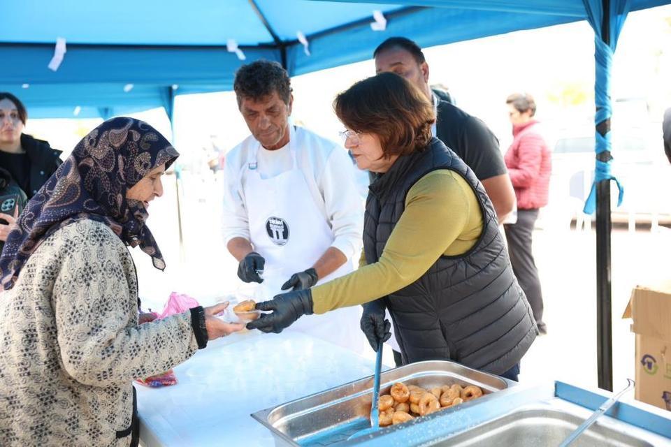 Didim'de merhume başkan Durbay için lokma hayrı düzenlendi