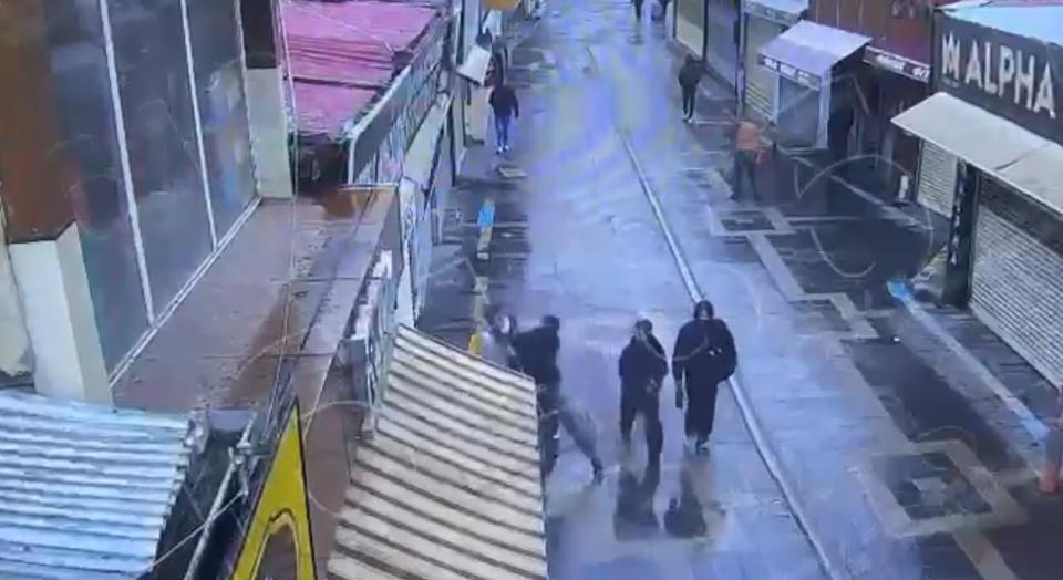 16 yaşındaki kız öğrenciye bıçaklı saldırı