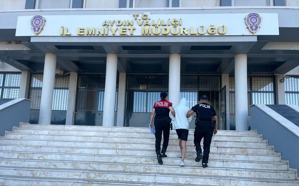 Efeler’de 4 iş yerinden hırsızlık yapan zanlı tutuklandı