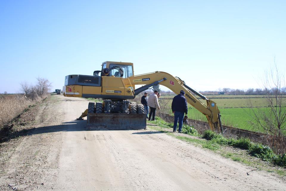 MENDERES TAŞTI, YÜZLERCE DÖNÜM SULAR ALTINDA KALDI